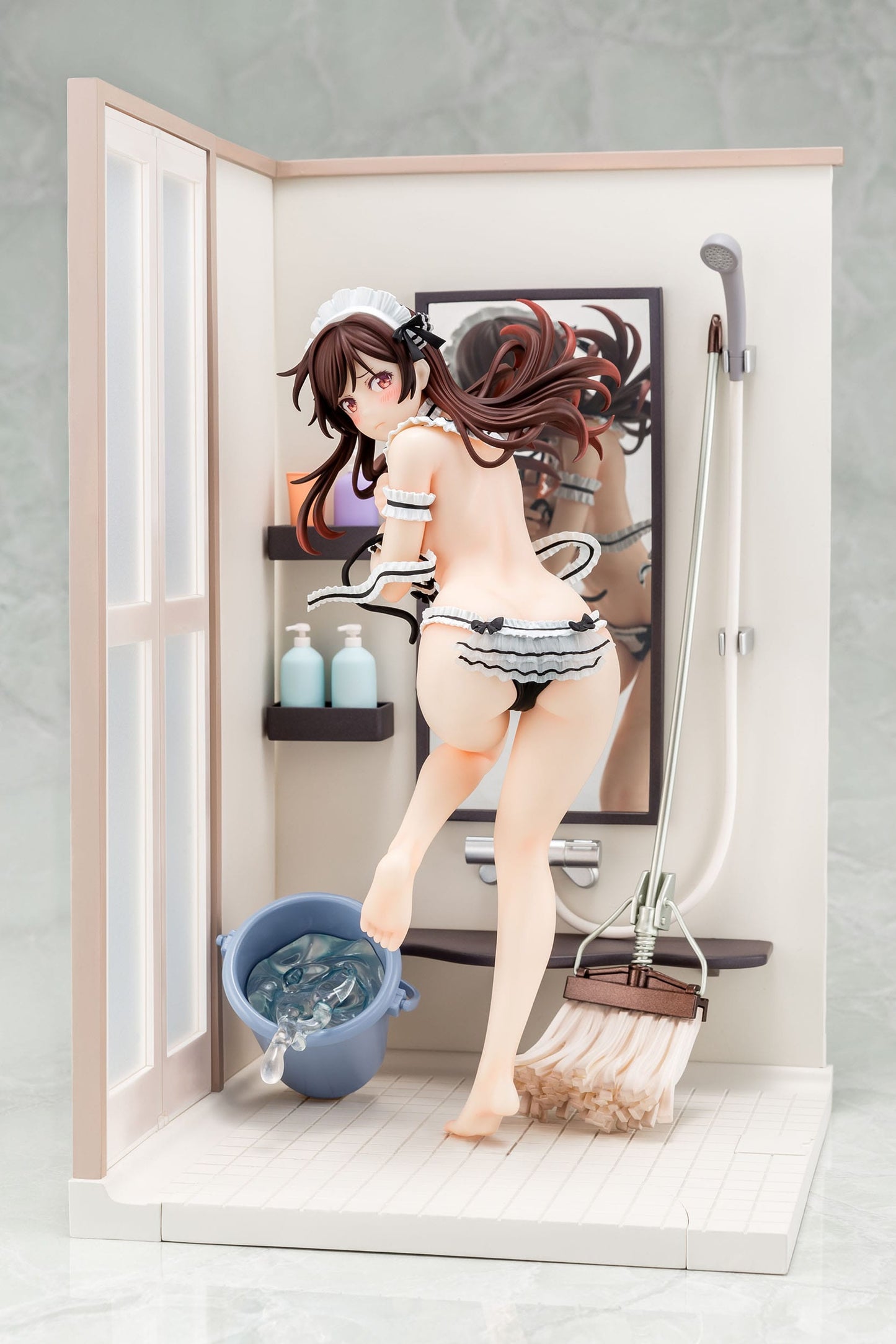 Chizuru Mizuhara Maid Bikini de cleanup Hakoiri Musume Inc.
