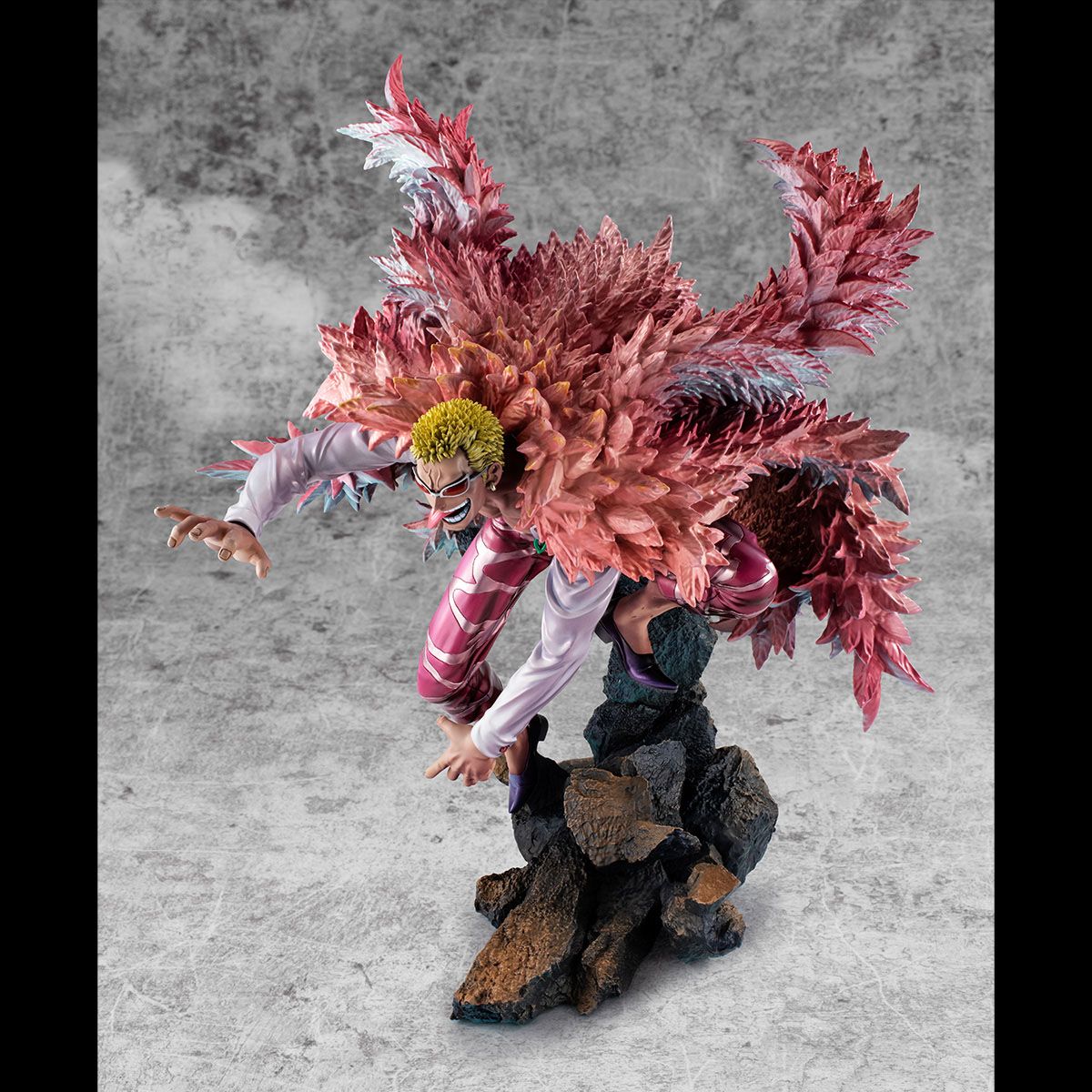 Donquixote Doflamingo SA-Maximum P.O.P MegaHouse