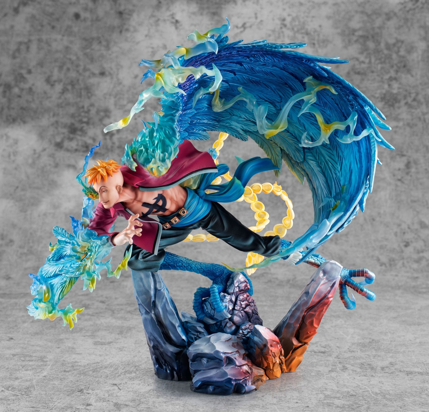 Marco the Phoenix Leader of 1st group of Whitebeard Pirates P.O.P MAS Maximum MegaHouse
