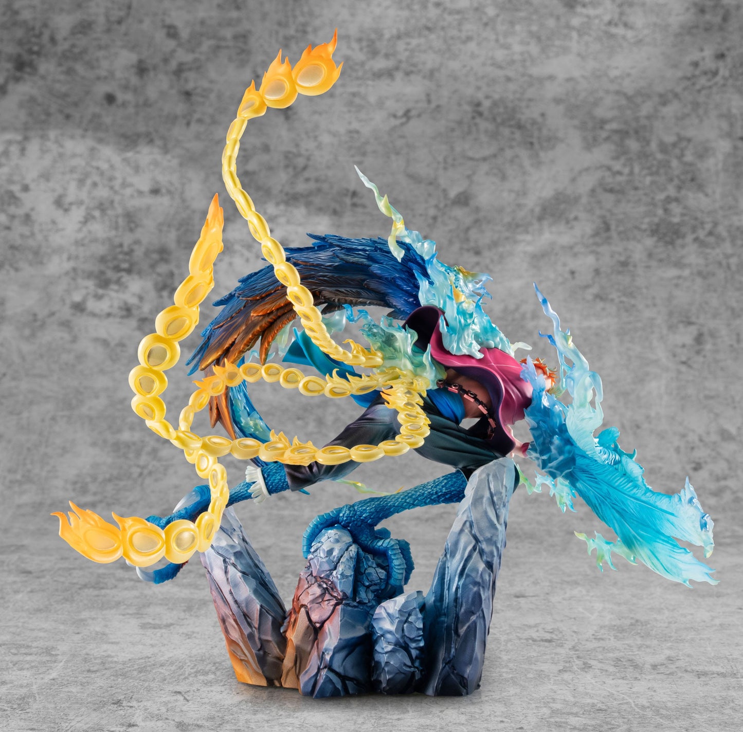 Marco the Phoenix Leader of 1st group of Whitebeard Pirates P.O.P MAS Maximum MegaHouse
