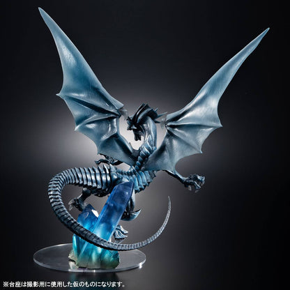 Blue Eyes White Dragon Holographic Edition Art Works Monsters MegaHouse