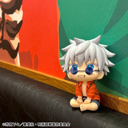 Satoru Gojo Okinawa Ver. Look Up MegaHouse