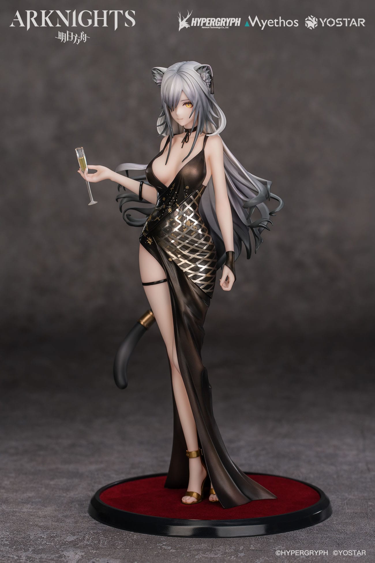 Schwarz: Formal Dress Ver. Myethos