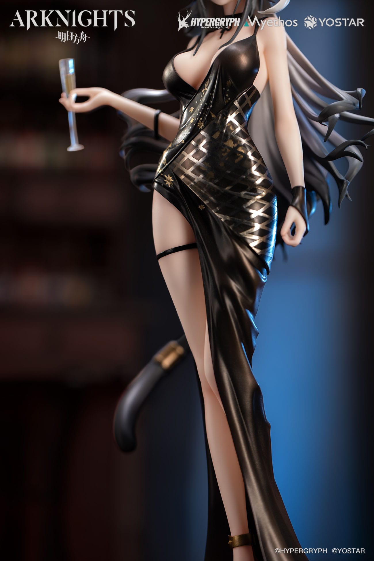 Schwarz: Formal Dress Ver. Myethos