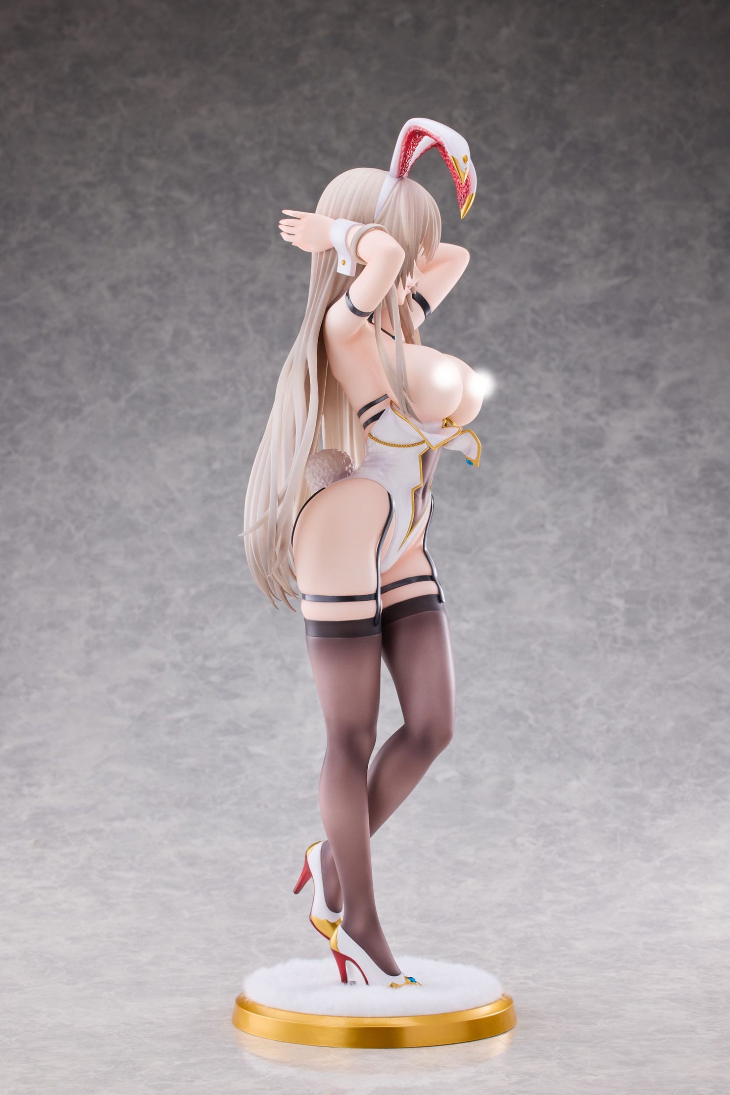 White Bunny Onee-san Deluxe Ver. Original Character PartyLook