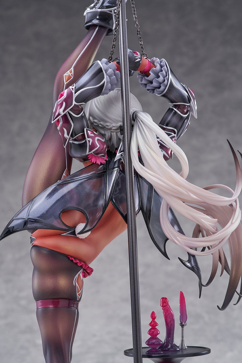 Prisoner Knight Zephilia Tan Ver. Deluxe Edition PartyLook