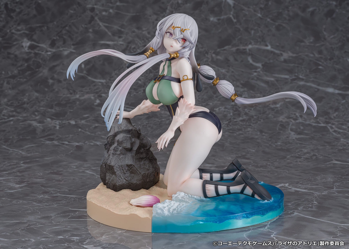 Lila Decyrus Swimsuit Ver. Proof