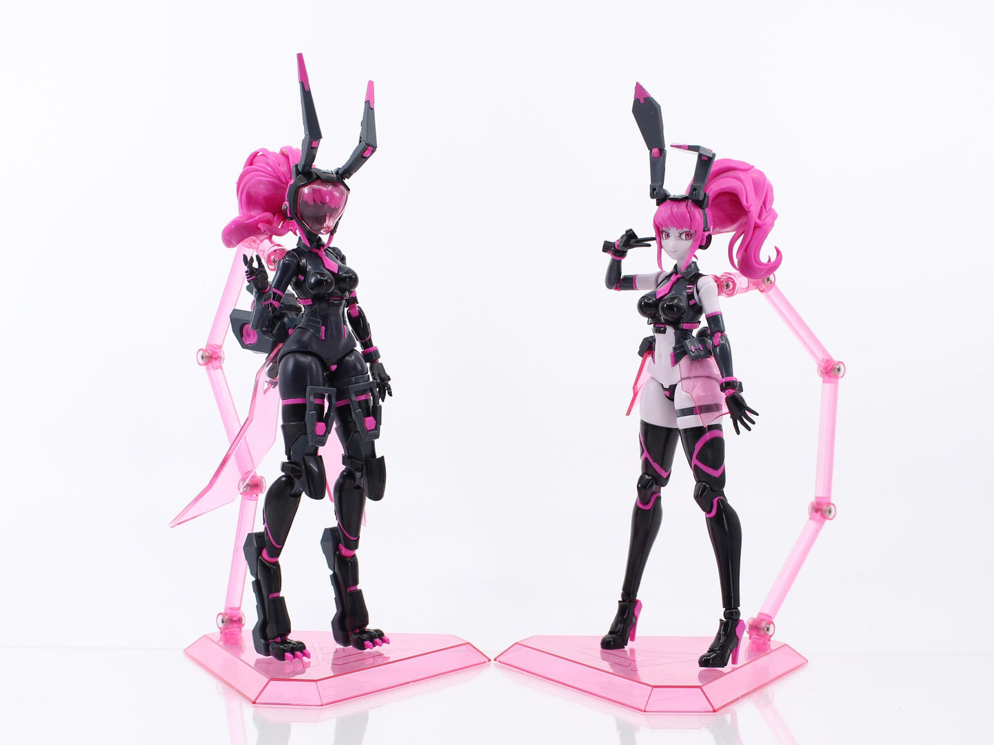 Vio the Rabbit SP Plastic Model Kit Sentinel