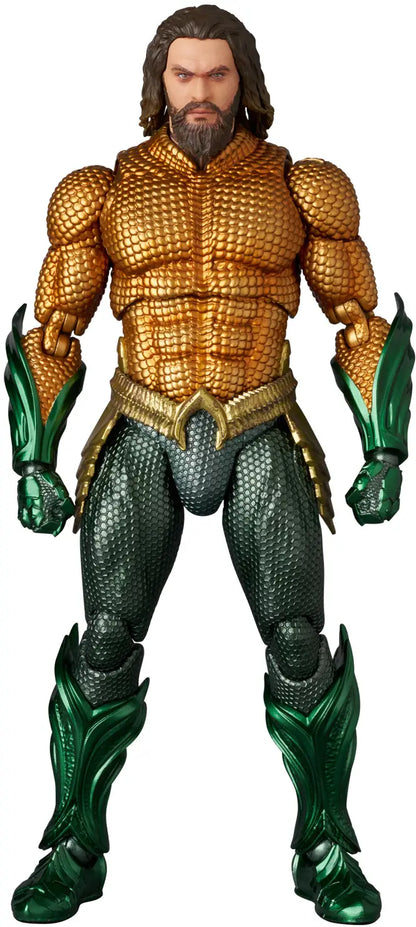 Aquaman and the Lost Kingdom - Aquaman (Gold ＆ Green Suit Ver.) MAFEX Medicom