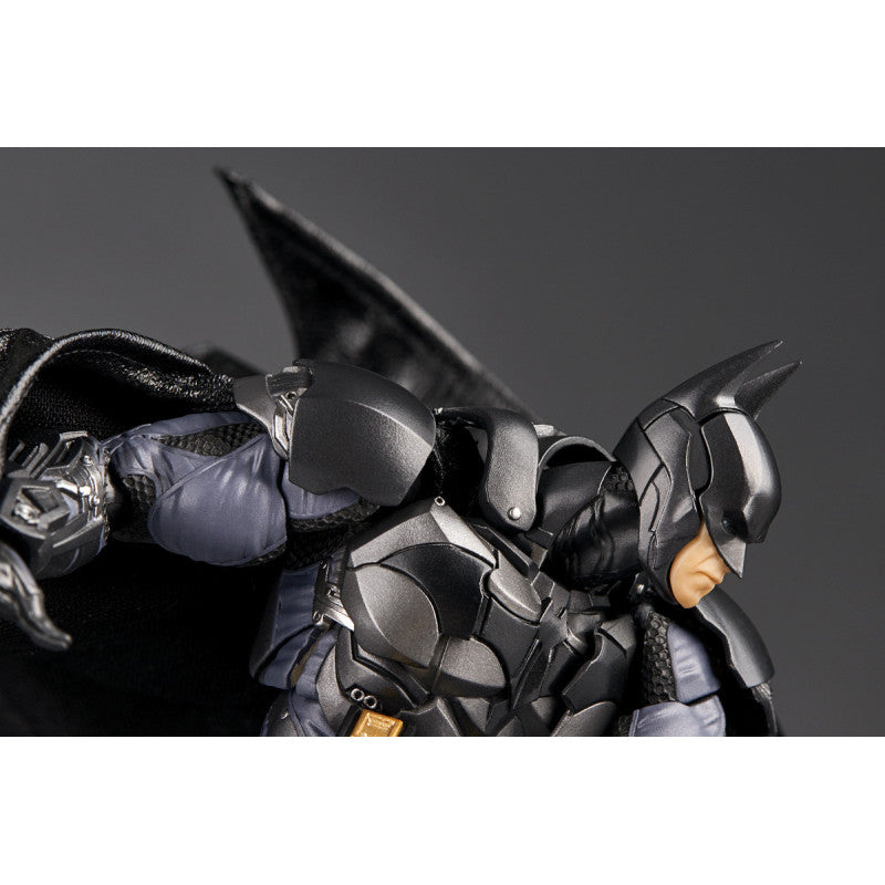 Batman (Batman: Arkham Knight Ver.) - Amazing Yamaguchi, Revoltech Kaiyodo 
