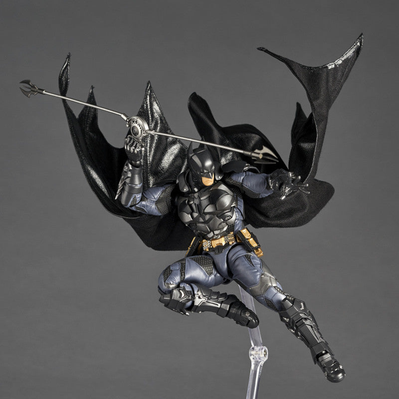 Batman (Batman: Arkham Knight Ver.) - Amazing Yamaguchi, Revoltech Kaiyodo 