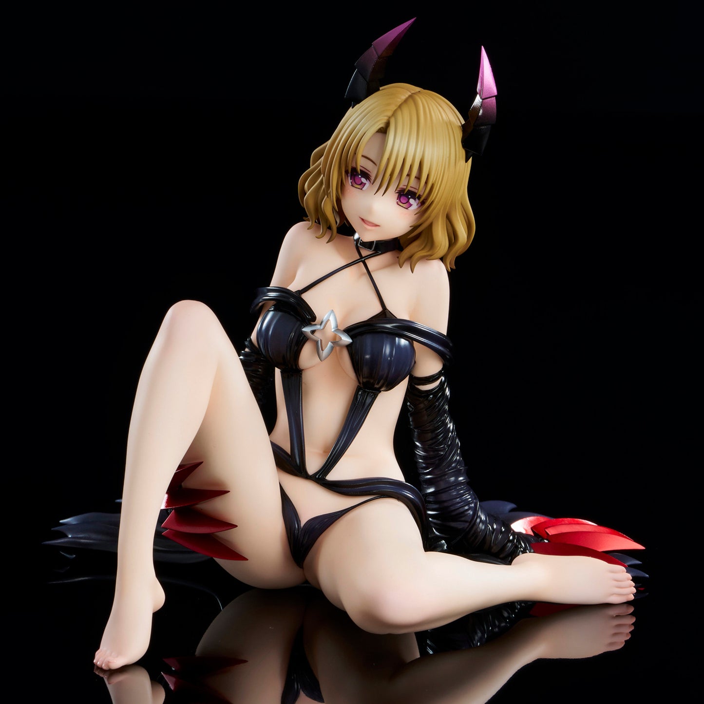 Momioka Risa - Darkness ver. - Union Creative