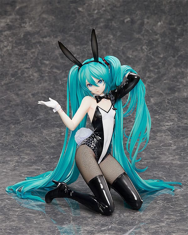 Hatsune Miku - Bunny Ver. - FREEing