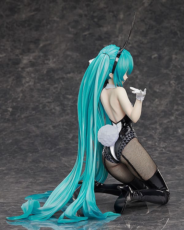 Hatsune Miku - Bunny Ver. - FREEing