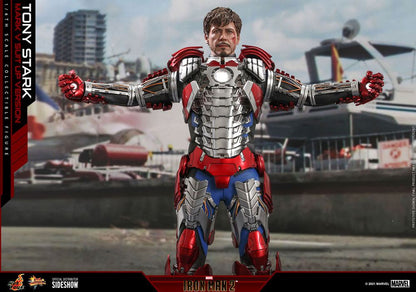 Iron Man 2 Movie Masterpiece Actionfigur Tony Stark (Mark V Suit Up Version) - Anime Figuren günstig kaufen