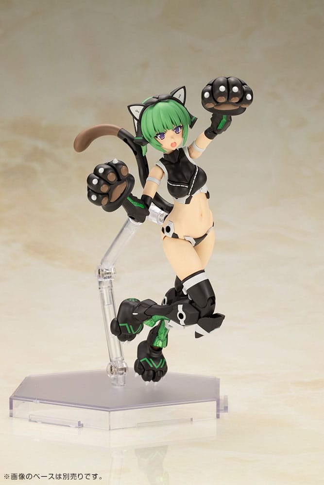Magatsuki Cat Armor Ver. Plastic Model Kit Kotobukiya