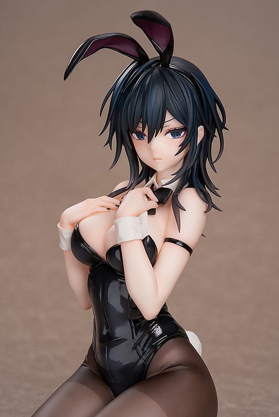 Ishimi Yokoyama: Black Bunny Ver. Luminous Box
