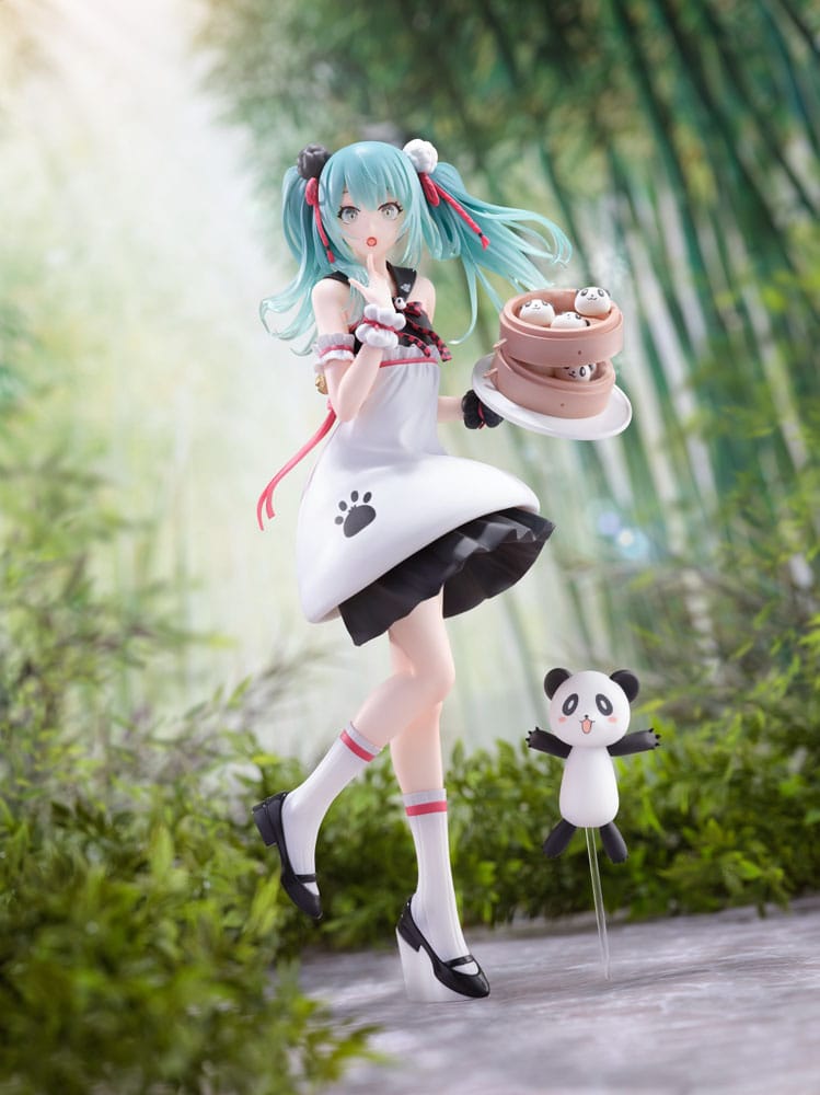 Hatsune Miku - Street Miku Panda Bun - Sega