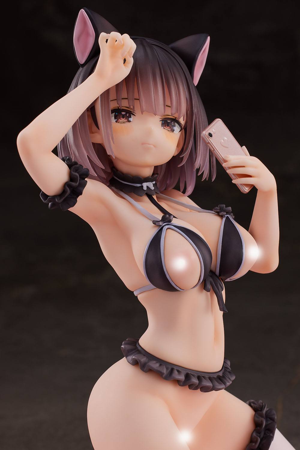 Ayaka-chan Roar, Posing in Front of a Mirror Original CHaacter