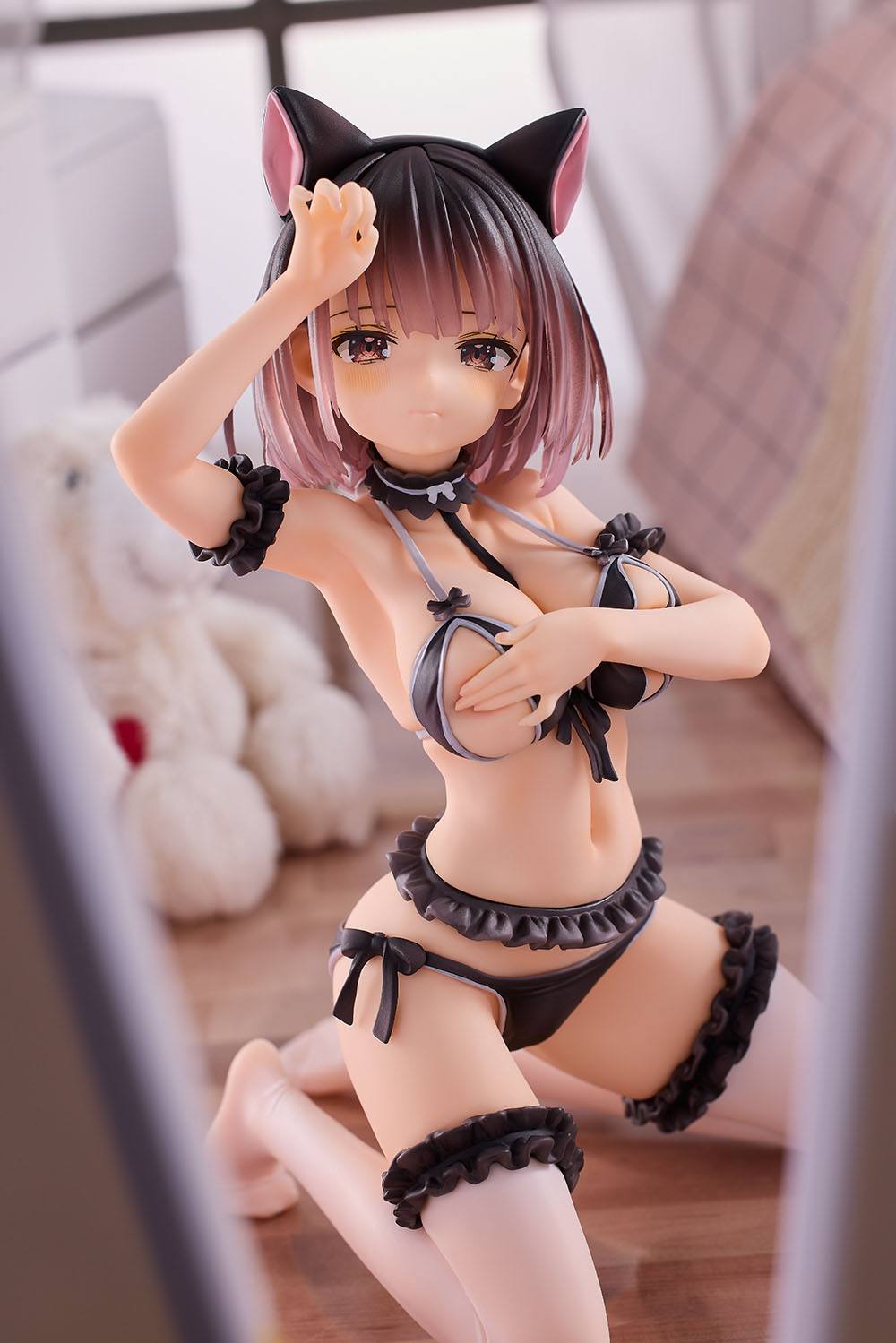 Ayaka-chan Roar, Posing in Front of a Mirror Original CHaacter