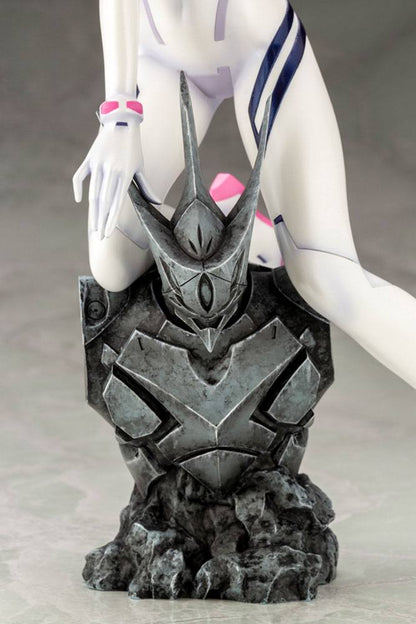 Mari Makinami Illustrious White Plugsuit Ver. Kotobukiya (Pre-Owned)
