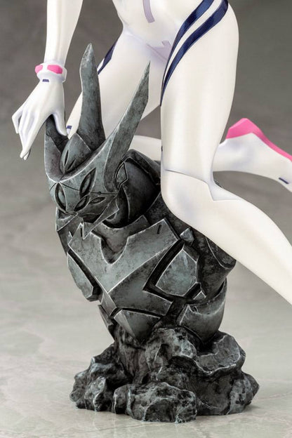 Mari Makinami Illustrious White Plugsuit Ver. Kotobukiya (Pre-Owned)